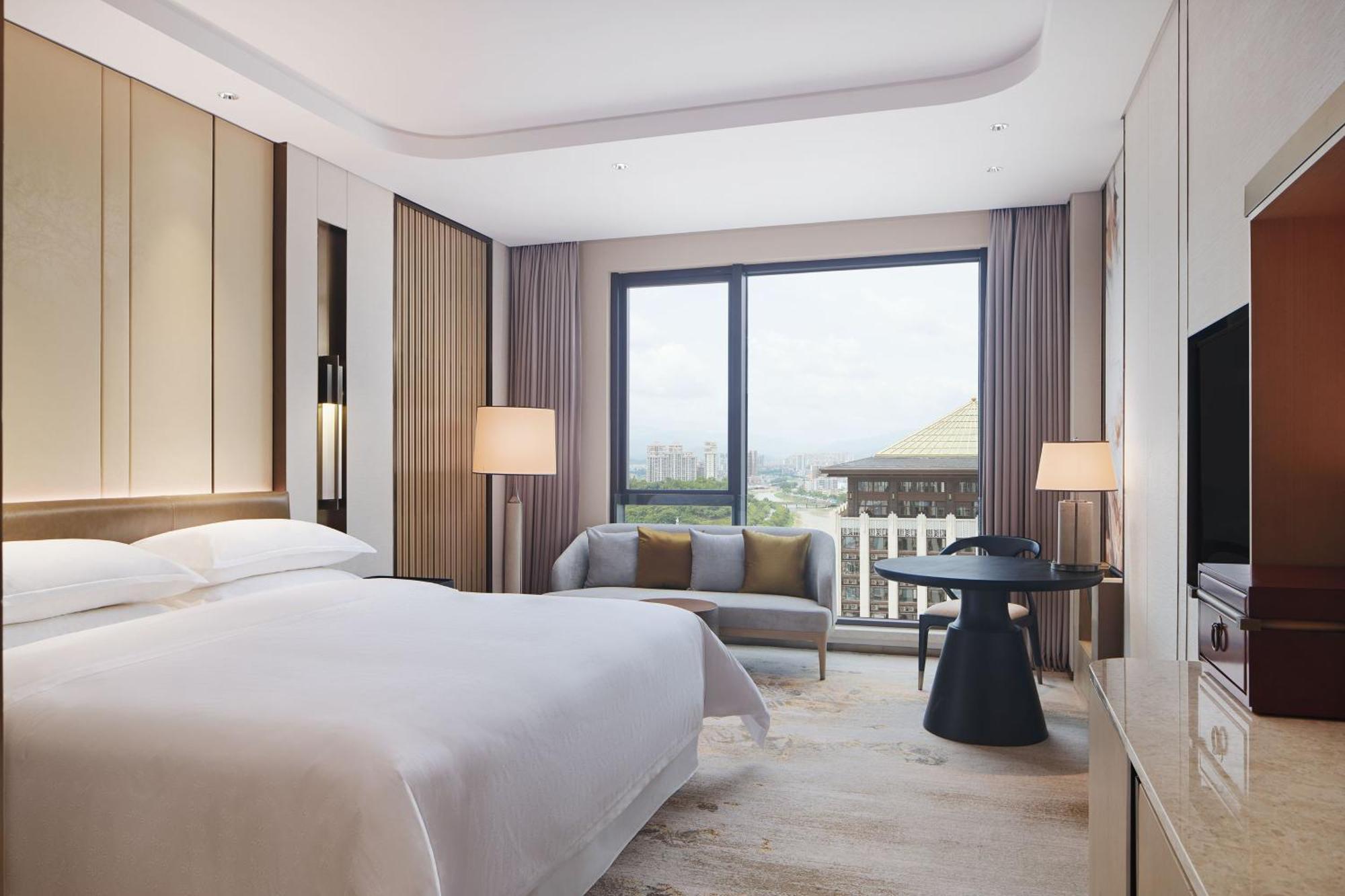 Sheraton Yunfu Xinxing Hotel מראה חיצוני תמונה