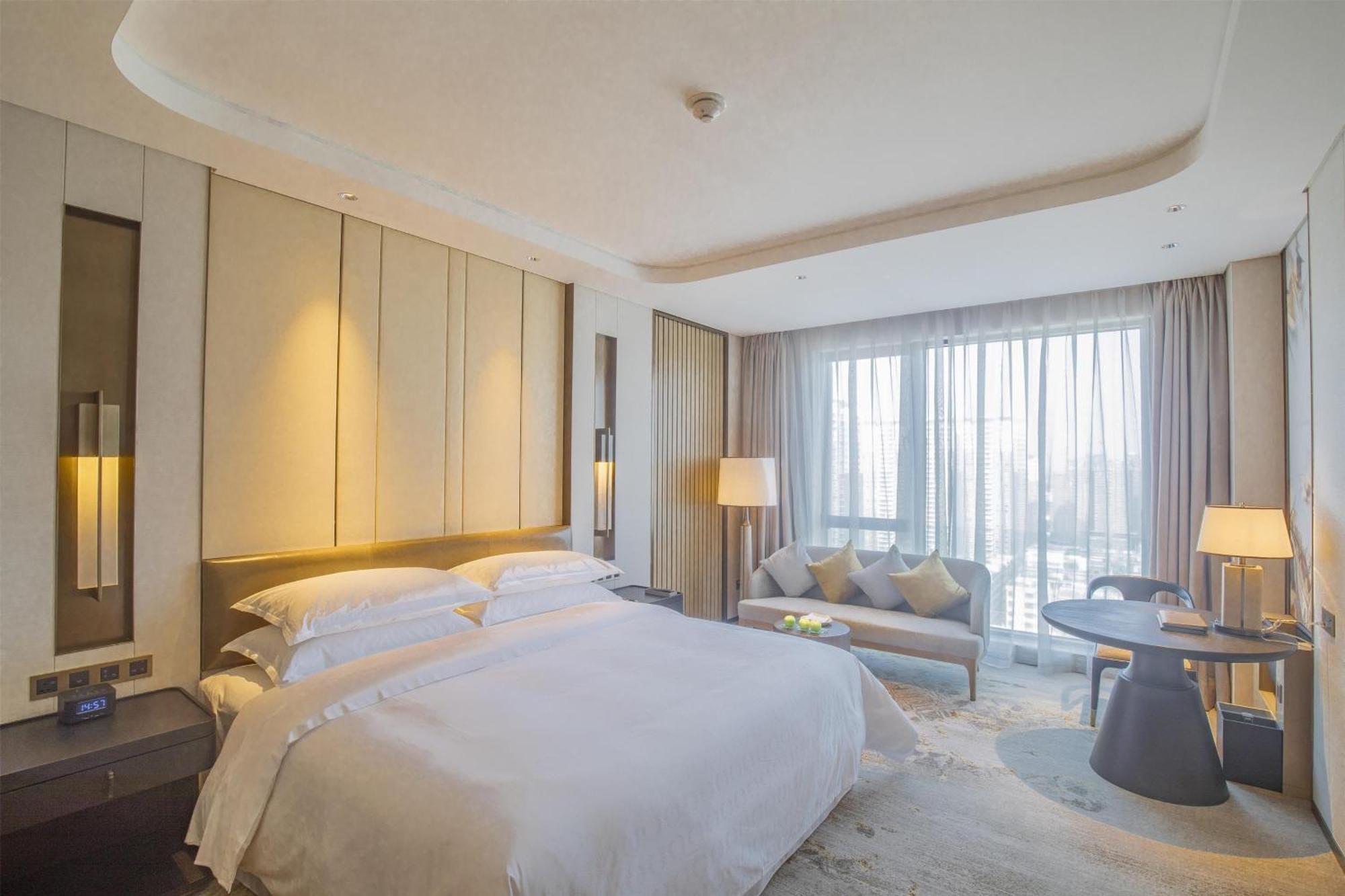 Sheraton Yunfu Xinxing Hotel מראה חיצוני תמונה